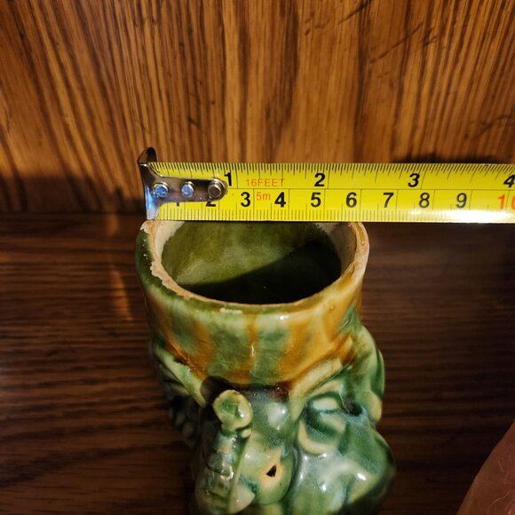 Vintage Green Ceramic Elephant Vase with Unique Trunk Design & Glossy Finish - Picture 10 of 11